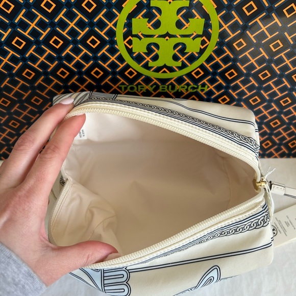 Tory Burch Virginia Printed Large Cosmetic Case Bag Blue Zebra Gold Blue Cream - Picture 6 of 10